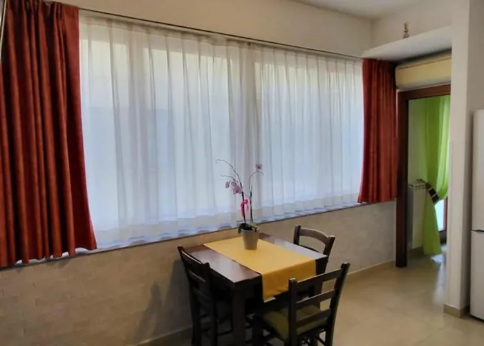 Brother\'S Home Sorrento